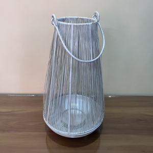 โคมไฟลวดเหล็กตกแต่งรุ่น L597 ดีไซน์งานฝีมือ พร้อมเคลือบสีขาว สำหรับตกแต่งบ้าน งานคริสต์มาส งานแต่งงาน และงานวันเกิด - Product Image 4