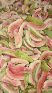 ราคาโรงงาน ก้อนฝรั่งสีชมพูแช่แข็ง IQF ขนาด 10x10 มม. เกรดพรีเมียม เวียดนาม ส่งออกจำนวนมาก - คุณทารินา - Product Image 2