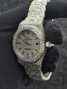 Reloj Automático con Diamantes Moissanite para Hombre y Mujer, Chapado en Blanco, Claridad VVS, Esfera Romana Totalmente Adornada, Esfera Cuadrada, Correa de Acero Inoxidable - Product Image 4