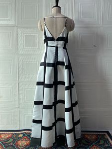 Robe longue élégante à lacets géométriques taille haute pour femme, robe de soirée sexy sans manches et dos nu - Product Image 4