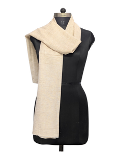 Bufanda Premium Beige Lisa con Textura para Mujer, Estola Hecha a Mano de Lana Acrílica de 28x80 Pulgadas, Chal de Fibra Suave de Alta Calidad - Product Image 5