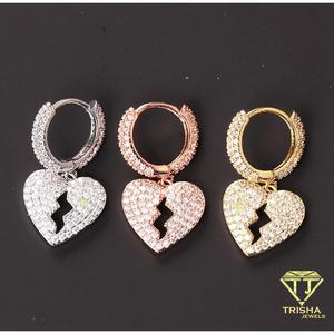 Pendientes de lujo con colgante de corazón roto de moissanita para tiendas de joyería de moda y compradores mayoristas - Product Image 2