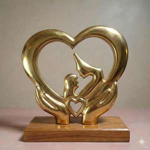 Escultura de Corazón con Manos de Pareja en Oro Abstracto, Estatua Moderna para Decoración del Hogar, Regalo de Aniversario de Bodas, Figura de Resina - Product Image 1