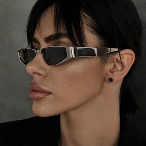 Lunettes de soleil rectangulaires rétro tendance 2025 pour hommes et femmes, protection UV400, style punk, logo personnalisé, montures métalliques de haute qualité - Product Image 5