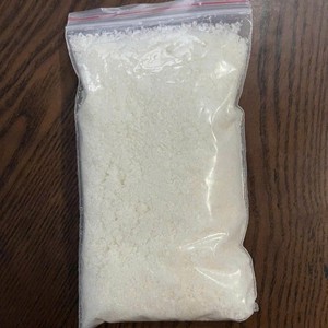 Noix de coco semi-décortiquée pour fabricants alimentaires et vente au détail – Pulpe épaisse et sucrée, qualité supérieure, fruit tropical frais, export Vietnam - Product Image 2