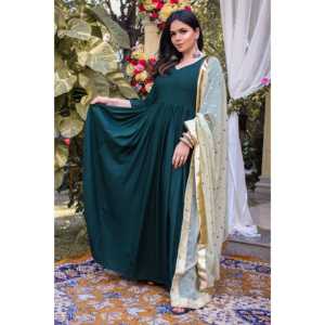 Conjunto de traje con cuello Kanchali en verde botella, talla XS, tela de gasa. - Product Image 2