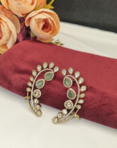 Elegant Pear Cut Kundan Glass Gemstone <b>Ear</b> <b>Cuffs</b> For Wedding Festivals Women Festival Party Wear Curved <b>Ear</b> Designer Collections - Product Image 4