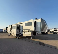 Caravane moderne légère de haute qualité pour 2 à 8 personnes avec réfrigérateur, idéale pour le camping en camion et les voyages, prête à être livrée