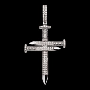 Colgante de cruz de diamantes de lujo, plata 925, corte brillante redondo, engaste de canal, unisex, para uso diario, colgante de joyería temática - Product Image 5