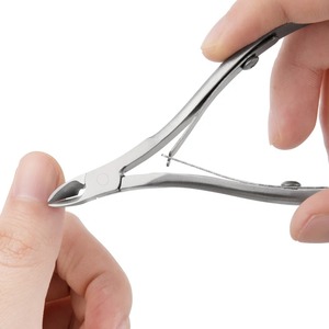 Cortauñas de Acero Inoxidable Afilado Arcoíris para Uñas, Tijeras para Cutículas y Piel Muerta, Recortador de Manicura y Pedicura - Product Image 1