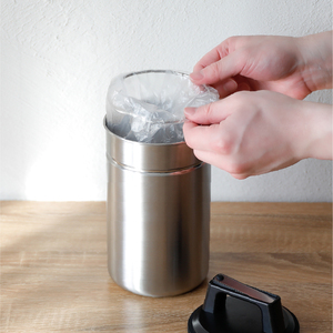 Cubo de Basura Atomico Hermético con Pedal, 120L, para Cocina, de Polipropileno, Diseño Cilíndrico Minimalista, Modelo P62 - Product Image 4