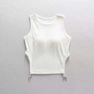 เสื้อกล้ามลูกไม้ประดับคอวีสีพื้นลำลองสำหรับผู้หญิง - Product Image 6