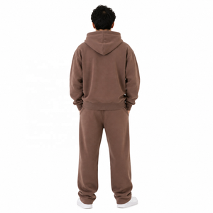 Ensemble de survêtement unisexe personnalisé en molleton épais, comprenant un sweat à capuche coupe classique et un pantalon de jogging coupe oversize, brodé, pour commande en gros OEM - Product Image 3