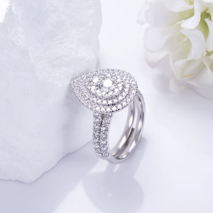Anillo de compromiso de lujo en oferta, diseño de moda, anillo de oro sólido de 18 quilates, anillo de boda con diamante de laboratorio. - Product Image 2
