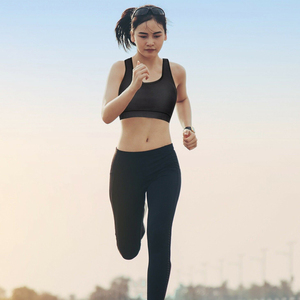 Ensemble de yoga haut de gamme pour femmes, vêtements de sport flexibles, fabrication sur mesure, vêtements de sport - Product Image 4