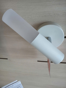 Lampe murale LED IP20 à commande par bouton, métal + acrylique, Vietnam Lumetal, 3000K (blanc chaud), CRI 80, dimmable, 210 lumens - Product Image 2