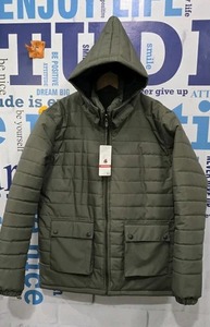 Veste d'hiver unisexe très demandée, isolée et thermique, idéale pour la randonnée, le camping et les activités de plein air, disponible à la vente - Product Image 4