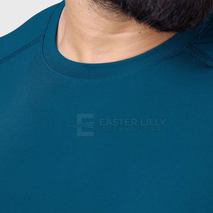 Équipement d'entraînement de combat de bonne qualité, rashguard personnalisé pour hommes, rashguard MMA à prix raisonnable pour la vente en ligne - Product Image 5