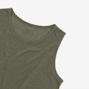 Camiseta sin mangas de punto para mujer, color verde oliva, cuello redondo, estilo casual, corte regular, transpirable - Product Image 5