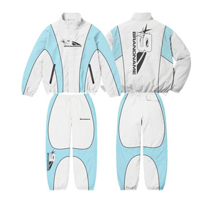 Conjunto Deportivo Unisex con Capucha Negra, Chaqueta con Cierre Completo y Pantalones Blancos, Corte Holgado, Estilo Deportivo Estampado, Ropa de Otoño - Product Image 4