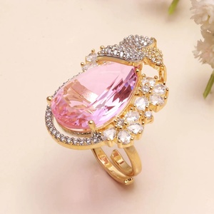 Bague en quartz rose plaqué or et argent avec CZ, bague florale à motif de paon, bijoux indiens traditionnels - Product Image 2