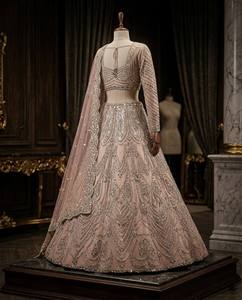 Lehenga choli ผ้าไหมปักด้วยมือปรับแต่งความยาวสไตล์อินเดียชุดปาร์ตี้งานแต่งงานสำหรับผู้ใหญ่เด็กผู้หญิงพิมพ์ด้วยมือ - Product Image 4