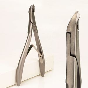 Coupe-ongles professionnel de qualité salon avec poignée antidérapante, outil en acier inoxydable durable pour les soins des ongles des doigts et des orteils - Product Image 4