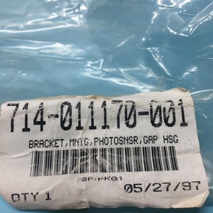 LAM 714-011170-001 BRACKET, MNTG, PHOTOSNSR, <b>GAP</b> - Trusted Global Legacy Semiconductor Equipment and Parts at - Product Image 2