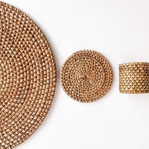 Porte-serviettes en rotin carré, serviette en papier, matériel naturel, 1 pièce, Amazon - Product Image 1