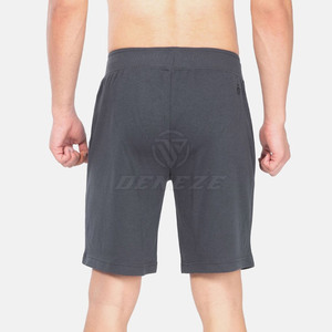 Shorts pour hommes de couleur unie, respirants, sur mesure, nouveau style, fabriqués au Pakistan, en vente - Product Image 4