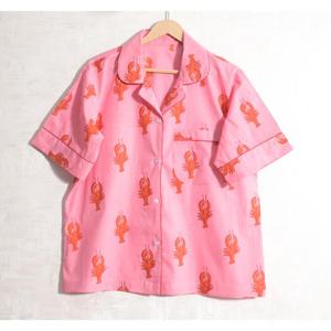 เสื้อชุดนอนแขนสั้นพิมพ์ลายกุ้งก้ามกรามสีชมพูสำหรับผู้หญิง ปกคอปกติดกระดุม ผ้าฝ้ายลำลองสำหรับฤดูร้อน - Product Image 2