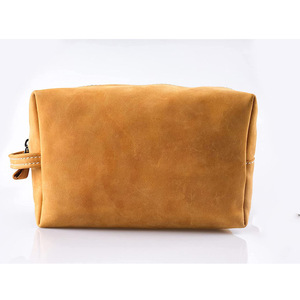 Neceser de Cuero Vintage Personalizado para Hombre, Bolsa de Aseo con Cierre de Cremallera, Personalizada para Artículos de Aseo - Product Image 3