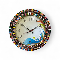 Jam Dinding Gantung Seni Pensil Warna-warni Buatan Tangan Bergaya Art Deco Bulat Analog Quartz untuk Ruang Tamu Dekorasi Rumah Pernikahan Bingkai MDF