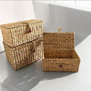 Caja de Jacinto de Agua de Alta Calidad, Hecha a Mano en Vietnam, Contenedor de Almacenamiento con Tapa y Forro de Tela para Estante de Despensa - Product Image 3