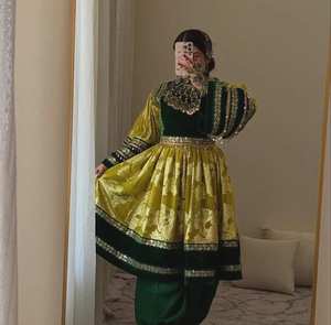 Robe longue vintage afghane Kuchi 2026 en dentelle faite main, brodée, traditionnelle, avec boutons et fermetures éclair, pour femme, style A-line, idéale pour les festivals - Product Image 3