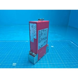 Horiba STEC ตัวควบคุมการไหลของมวลดิจิตอลแบบ SEC-Z521XN ใช้เป็นชิ้นส่วนอุปกรณ์เซมิคอนดักเตอร์รุ่นเก่า - Product Image 4