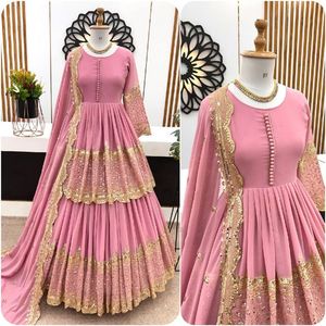 Lehenga Choli de créateur en Georgette épaisse avec Dupatta, broderie de sequins de 5 mm, manches longues, pour fêtes et mariages, semi-couture - Product Image 4