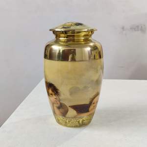 Diseñado de forma diferente con un acabado único y multicolor, lucen atractivos cuando se colocan en el hogar para guardar las cenizas de nuestros seres queridos. - Product Image 4