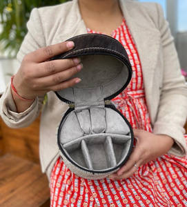 กล่องเก็บเครื่องสำอางที่มีสไตล์อุปกรณ์แฮนด์เมดกล่องหนังใส่ผมกล่องเครื่องสำอางทำมือทำจากหนังกล่องจัดระเบียบโต๊ะเครื่องแป้งในห้องน้ำ - Product Image 5