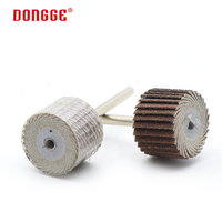 Granulométrie à haute dureté 60 # -320 #   Disque abrasif en oxyde d'aluminium, roue à lamelles, forme cylindrique pour le polissage/le meulage