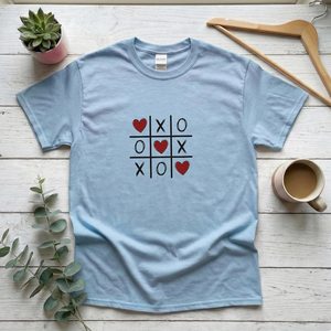 Chemise XOXO, Tic Tac Toe Heart, T-shirt en coton pour la Saint-Valentin pour femme - Product Image 4