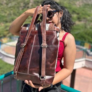 Nouvel arrivage de sac à dos en cuir de vachette avec cheveux usinés à la main de style occidental sac à dos durable en cuir véritable de haute qualité pour femmes - Product Image 5