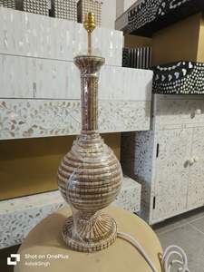 Última Novedad: Jarrón Eléctrico de Mesa Estilo Moderno Rústico con Incrustaciones de Hueso, Diseño Artesanal Personalizado para Sala de Estar, Diwali - Product Image 3