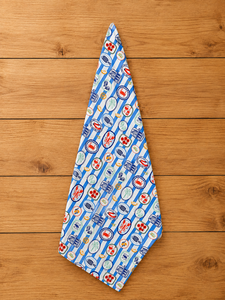 Essuie-tout de cuisine imprimé bleu et blanc à motifs côtiers |   Essuie-mains à motif nautique |   Serviette de cuisine en coton et lin - Product Image 4