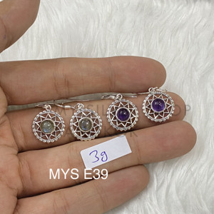 Boucles d'oreilles pendantes en argent sterling 925 sur mesure avec cabochon en améthyste, OEM ODM, marque privée, vente en gros - Product Image 1