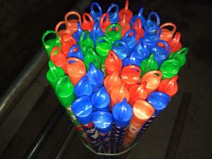 Palo de Arte de madera recubierto de PVC para limpieza del hogar escoba y recogedor a precio económico - Product Image 5