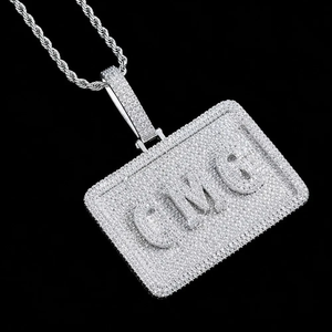Pendentif rectangulaire moyen en argent avec lettres 3D personnalisées, collier avec nom personnalisé en moissanite, cadeau de luxe, alphabet personnalisé - Product Image 4