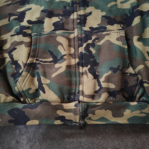 เสื้อฮู้ดซิปผู้ชายลายพราง ประดับเพชร สไตล์ฮิปฮอป สตรีทแวร์ Y2K กรันจ์ - Product Image 6
