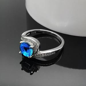 Anillo de compromiso, promesa o boda de plata de ley con topacio azul Swift London, regalo de cumpleaños con piedra preciosa para mujer - Product Image 4