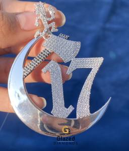 Pendentif personnalisé en moissanite noire et blanche, numéro chapitre C17, en argent sterling 925, style hip-hop glacé, pour unisexe - Product Image 1